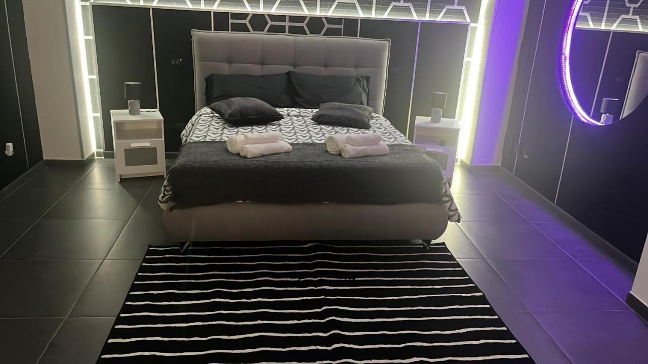 Luxury Suite Mimi Bari Extérieur photo